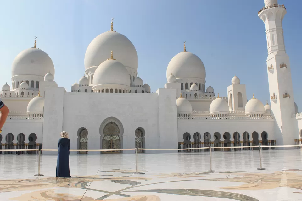 Photo of Abu Dhabi - United Arab Emirates by Komal Chopra