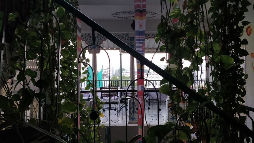 Photo of Bunkyard Hostel, Lal Ghat Road, Silawatwari, Udaipur, Rajasthan, India by Varsha Suresh