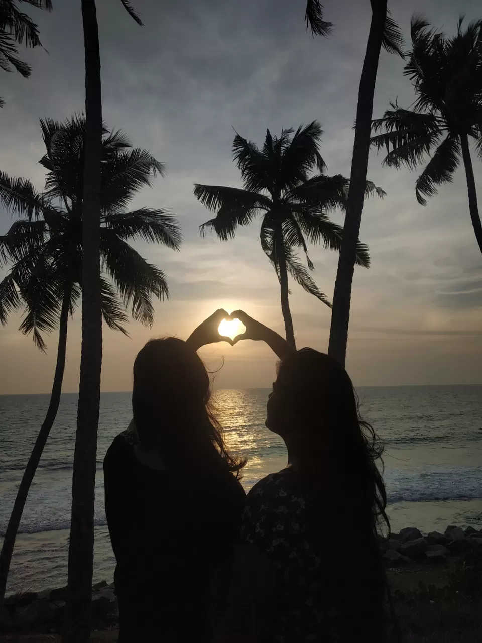 Photo of Sunset at Varkala || Varkala Weekend by Aiswarya Shaji Dev