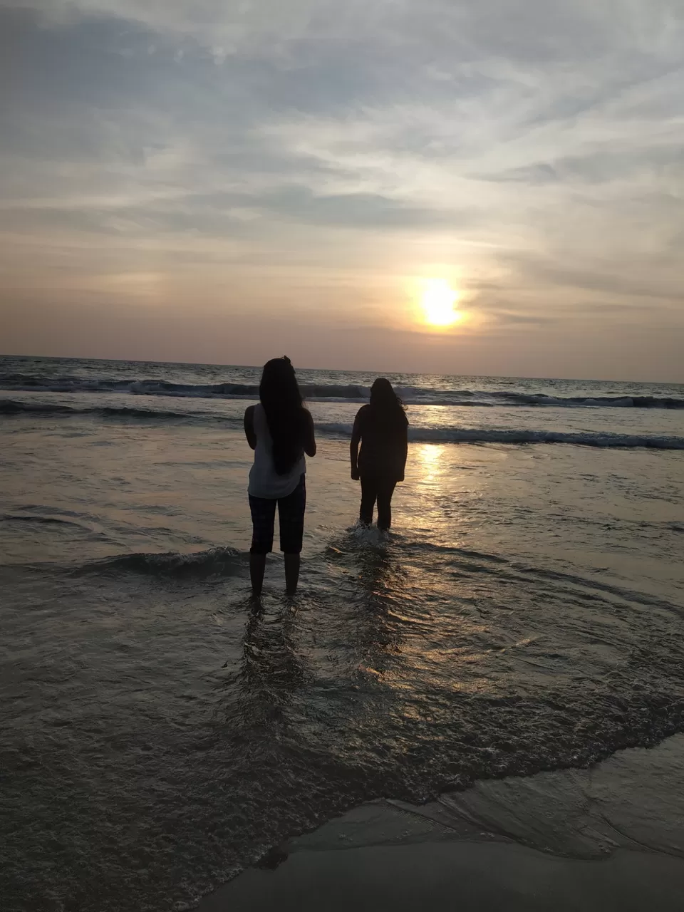 Photo of Sunset at Varkala || Varkala Weekend by Aiswarya Shaji Dev