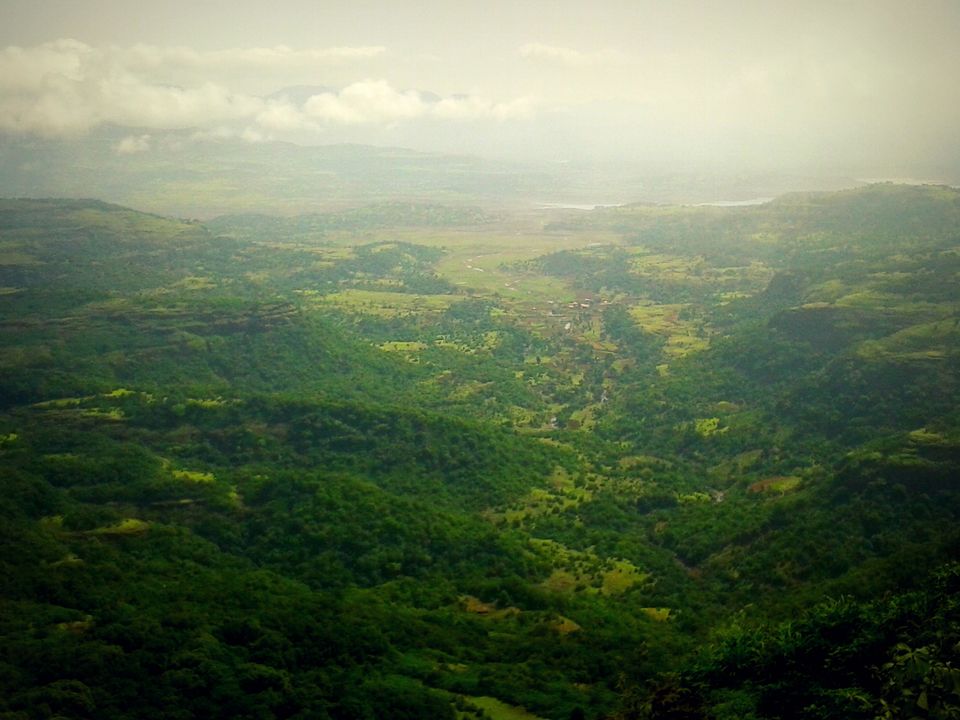 Photo of Ratangad: Weekend Getaway from Mumbai 8/13 by Rupali