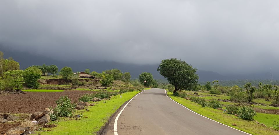 Photo of Igatpuri, Maharashtra, India by TheCrazyIndianNomad
