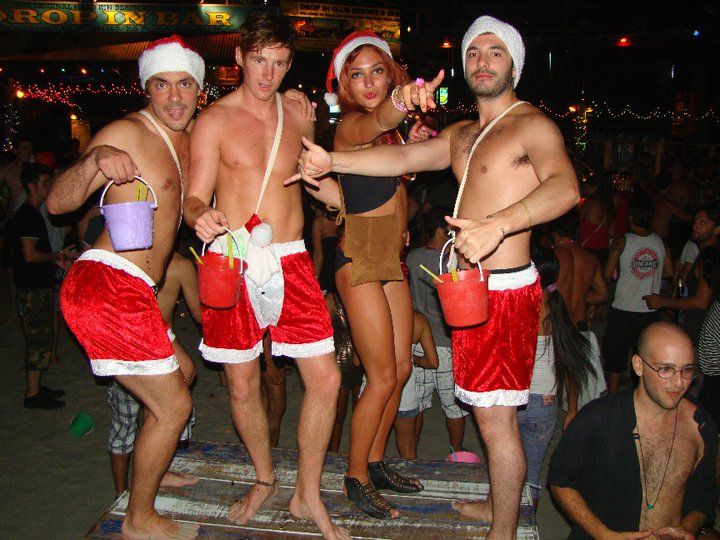 Photo of Asia's Craziest & Wildest Full moon Party in Phangan #Thailand #MyCrazyParty 10/17 by TheCrazyIndianNomad