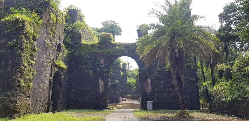 Photo of Vasai Fort, Killa Road, Police Colony, Vasai West, Vasai-Virar, Maharashtra, India by TheCrazyIndianNomad