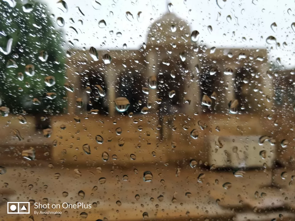 Photo of Gadi Sagar Lake, Postal Colony, Jaisalmer, Rajasthan by Thesundaytraveller