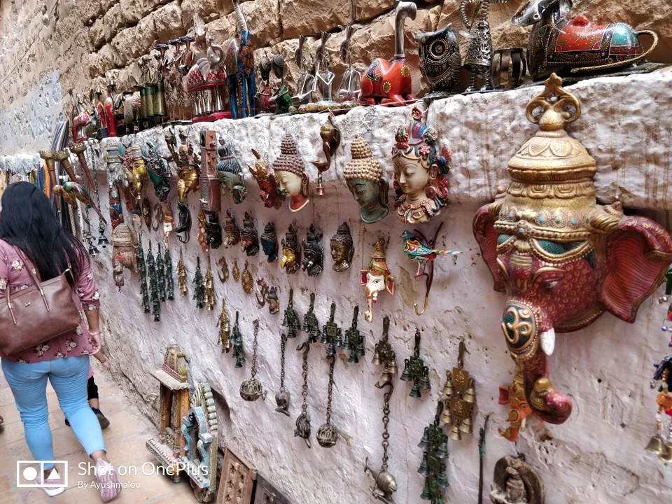 Photo of Jaisalmer Fort, Dhibba Para, Manak Chowk, Amar Sagar Pol, Jaisalmer, Rajasthan, India by Thesundaytraveller