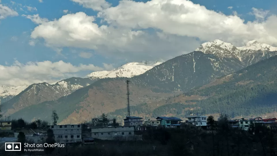 Photo of Manali, Himachal Pradesh, India by Thesundaytraveller
