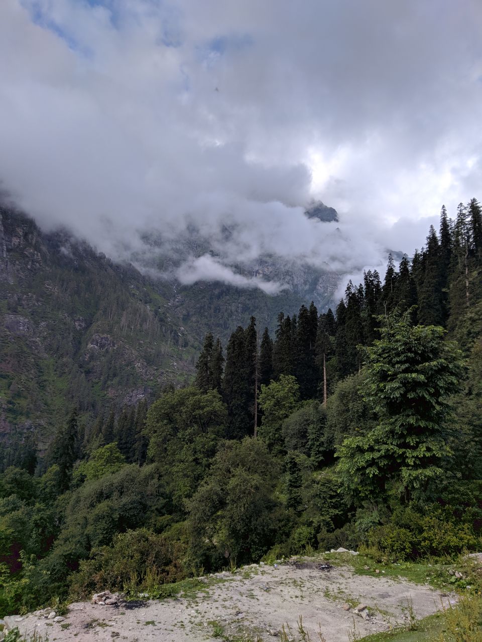 Photo of Kheer Ganga Trek, Khir Ganga, Himachal Pradesh, India by Mohd Aram
