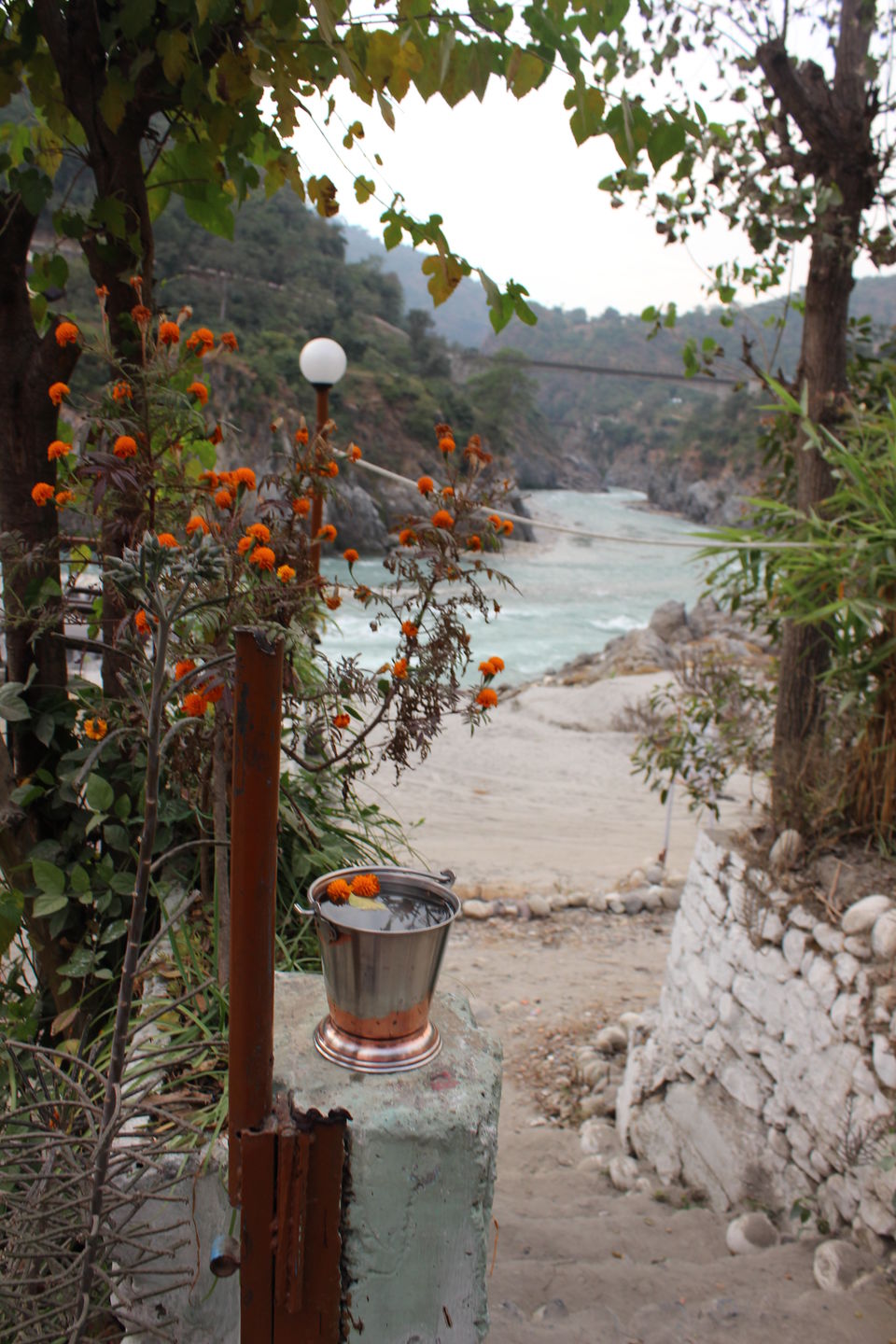 Photo of Tatta Pani, Shimla - Tatapani - Mandi Road, Tatapani, Himachal Pradesh, India by Smiti Maini