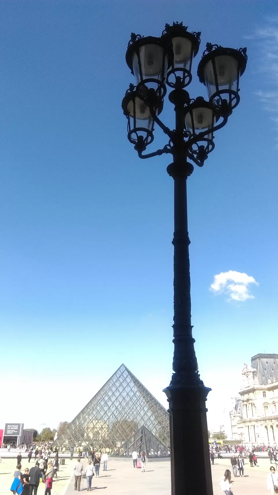Photo of Louvre Museum, Paris, France by Smiti Maini