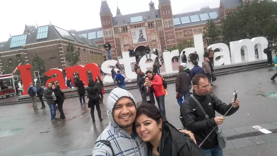 Photo of I Amsterdam Sign, Hobbemastraat, Amsterdam, Netherlands by Smiti Maini