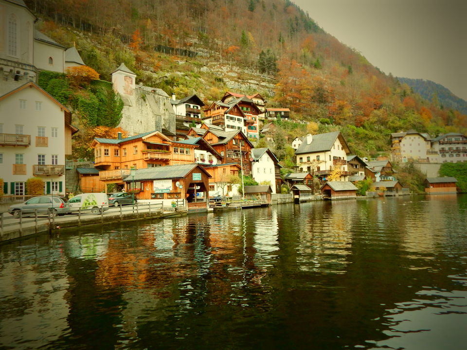 Photo of Hallstatt, Austria : 100 % original and 200 % stunning ! 18/19 by Smiti Maini