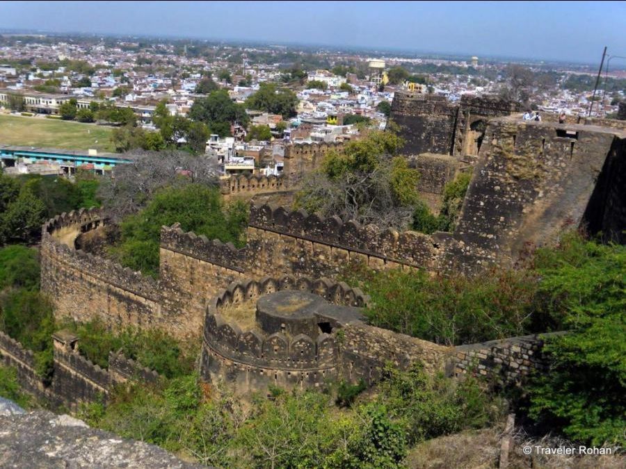 Photo of झाँसी : खूब लड़ी मर्दानी वो तो झाँसी वाली रानी। रानी के चाहने वालो एक बार जरूर पढ़े। by Faisal Ansari
