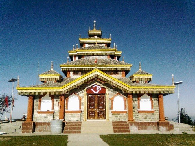 Photo of कानाताल : सुरखंड देवी मंदिर के लिए प्रसिद्ध कानाताल एक बार जरूर पढ़े। by Faisal Ansari