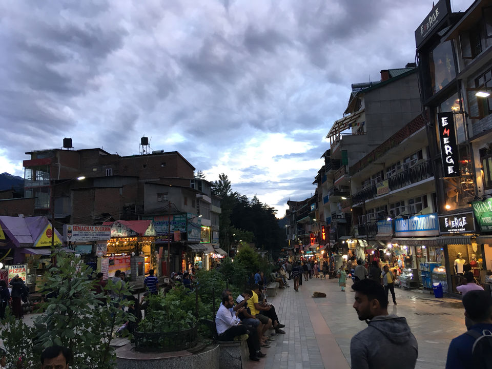 Photo of The Ever changing Hampta pass trek by Kiran Nath