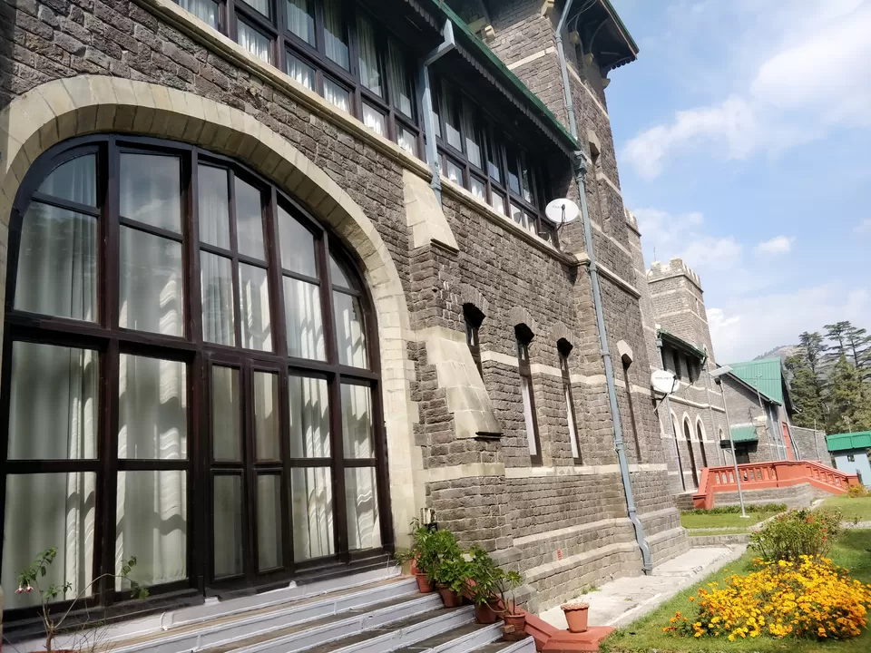 Photo of Raj Bhawan Governor House, Amghari, Nainital, Uttarakhand, India by megha jaswal