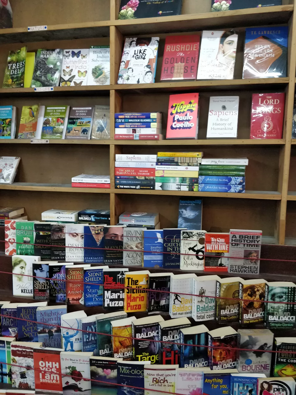 Photo of Mall Road, Mallital, Nainital, Uttarakhand, India by megha jaswal