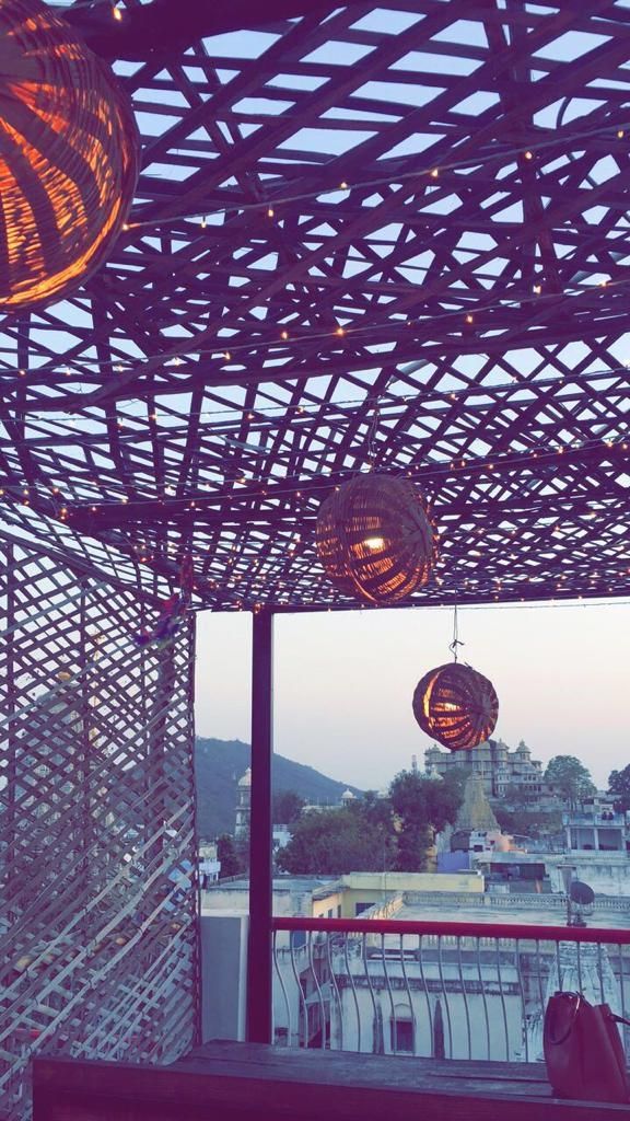 Photo of Banjara Hostel, Jagdish Chowk, Udaipur, Rajasthan, India by Lovjeet Babbar