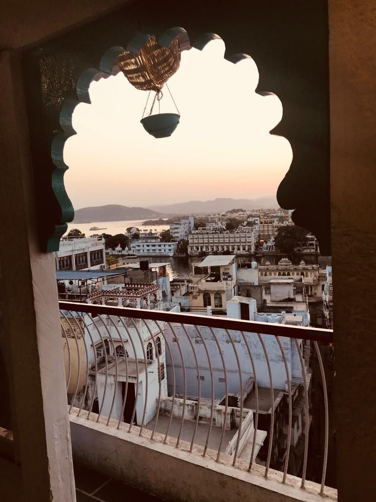 Photo of Banjara Hostel, Jagdish Chowk, Udaipur, Rajasthan, India by Lovjeet Babbar