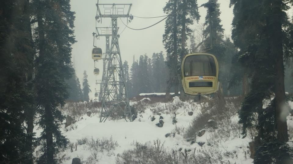 Photo of KASHMIR IN WINTER - HEAVEN AND HELL ON EARTH. 3/10 by Mayuresh Wagle