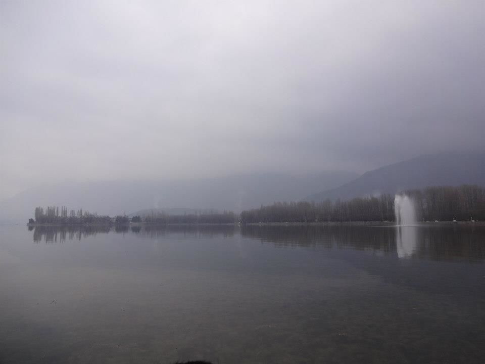 Photo of KASHMIR IN WINTER - HEAVEN AND HELL ON EARTH. 5/10 by Mayuresh Wagle