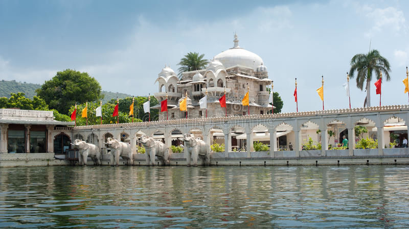 Photo of Golden Triangle Tour With Famous Add-On Cities 5/5 by karan Sharma