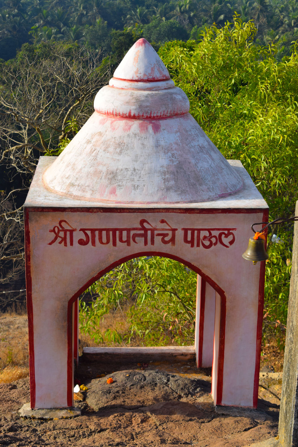 Photo of Kadyawaril Shri Ganapati Mandir, Murdi-Anjarle Khadipulmarge Kadyavaril Ganapati Mandir Marg, Anjarle, Maharashtra, India by Prajakta