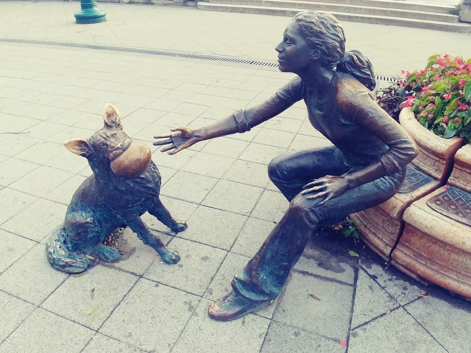 Photo of I bet you don't know this about the statues of Budapest! 5/6 by Neha