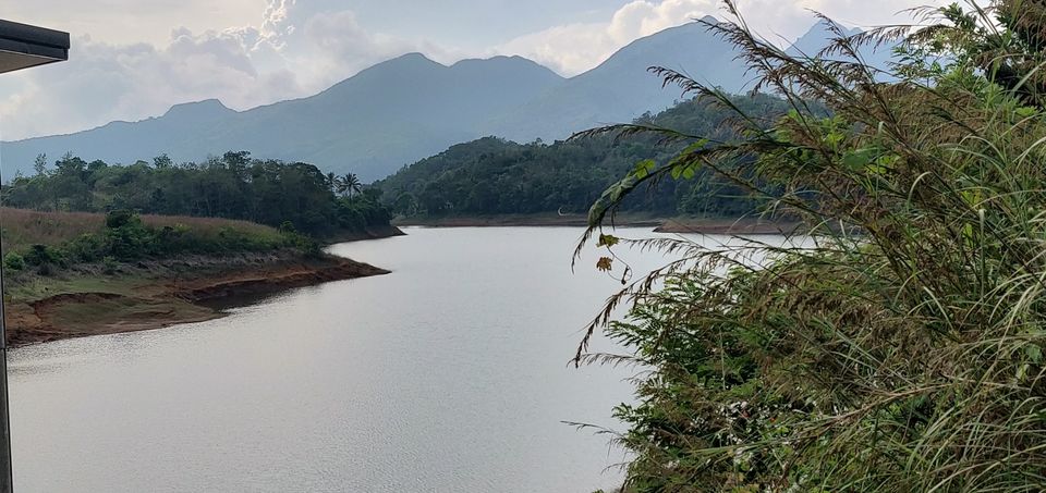 Photo of Banasura Sagar Dam, Padinjarathara, Kerala by liju abraham