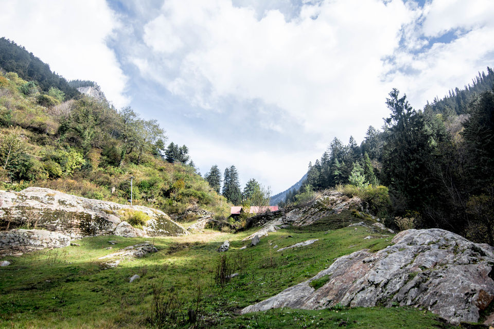 Photo of Parvati Valley - Where Gods reside ! by Souvik Roy