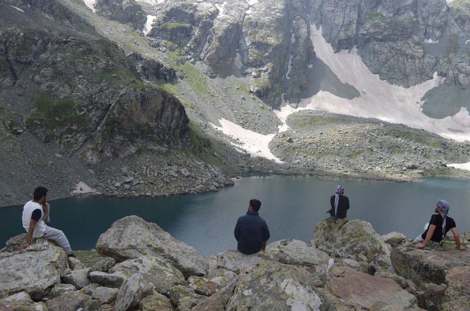 Photo of Trekking towards Famber Valley Kishtwar 85/100 by Muzamil Farooq
