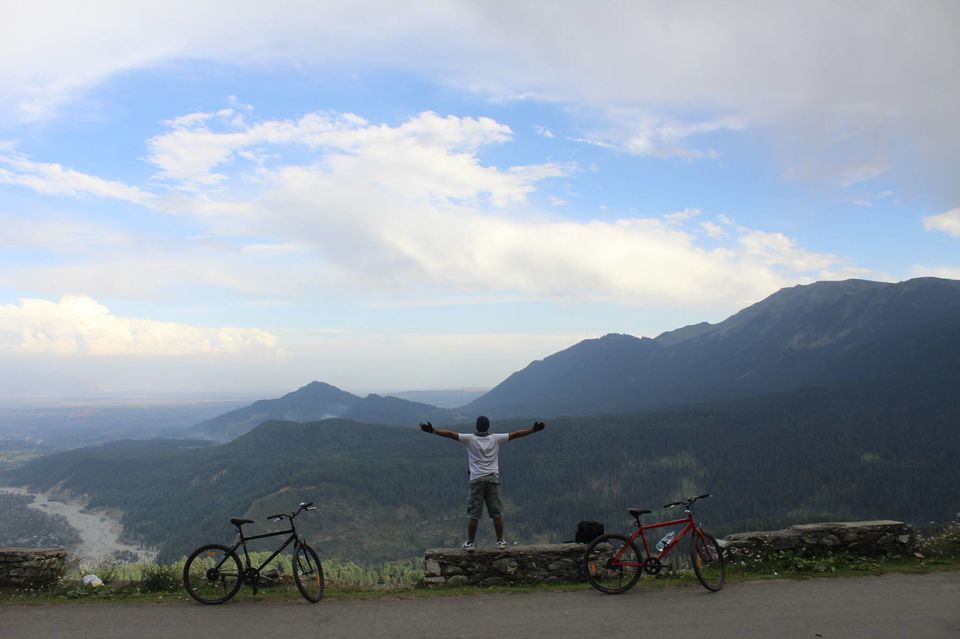 Photo of Cycling trip to Gulmarg by Muzamil Farooq