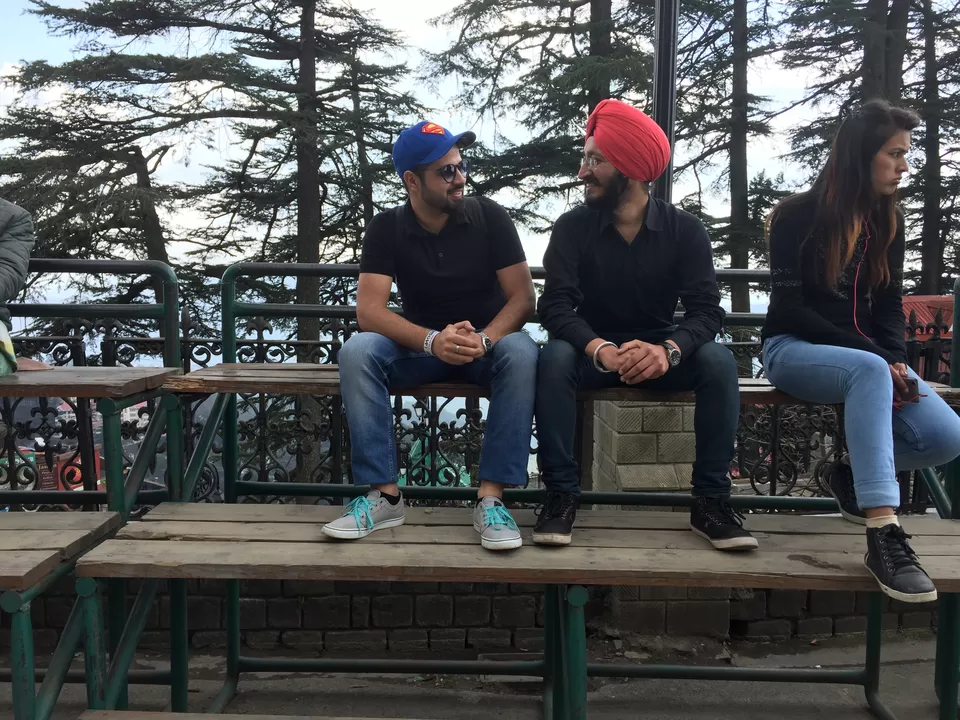 Photo of Shimla, Himachal Pradesh, India by Muzamil Farooq