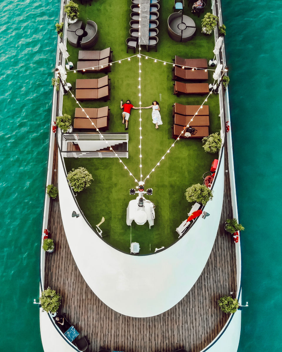 Photo of Here are 10 reasons why you should take that trip to South East Asia now !! by The Travelling Lipstick