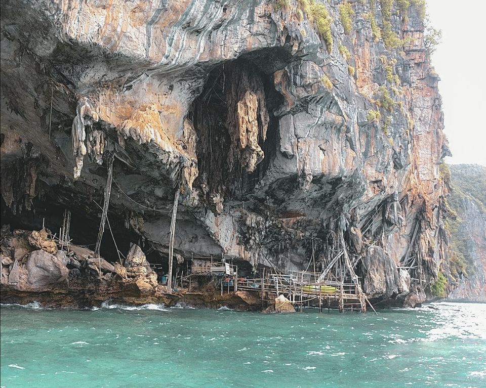 Photo of Phi Phi Islands, Krabi, Thailand by Devyani Gupta