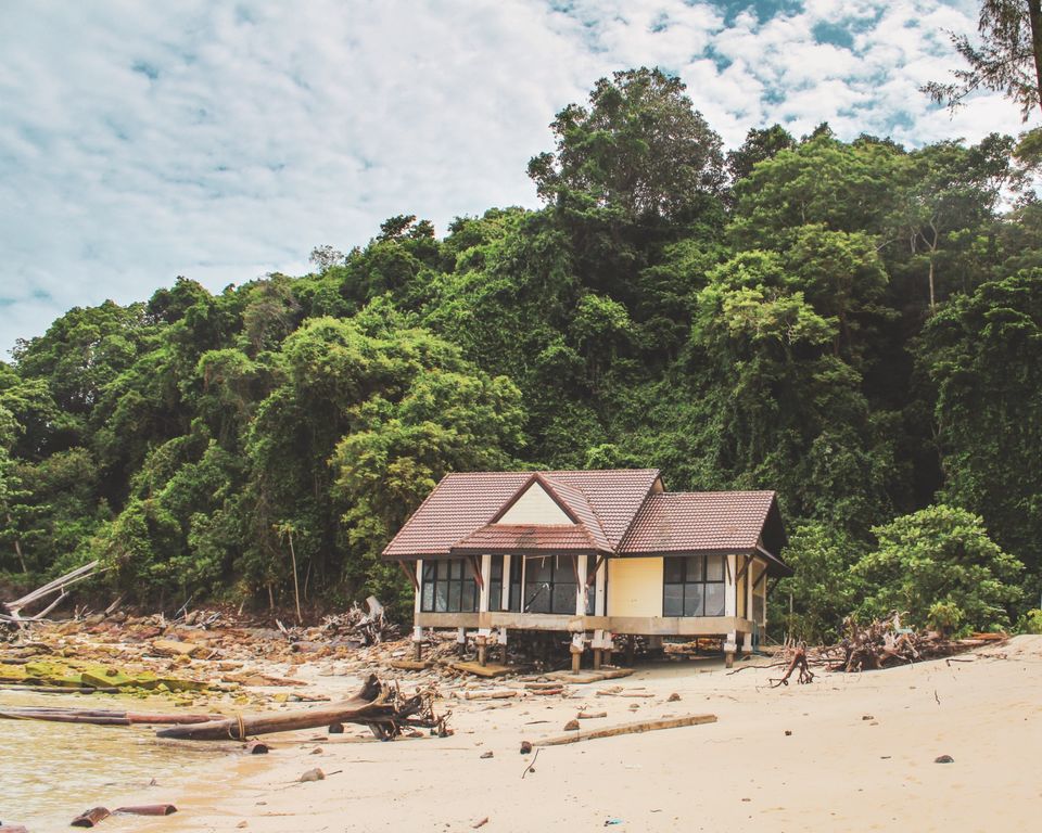 Photo of Phi Phi Islands, Krabi, Thailand by Devyani Gupta