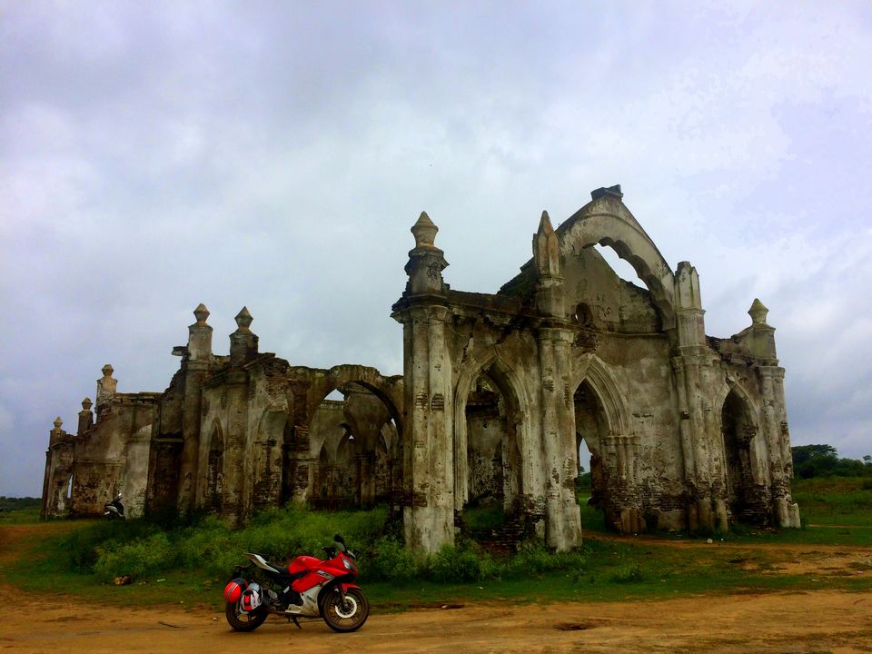 Photo of The submerging church- Shettihalli 5/10 by Thejus- Lost Maps