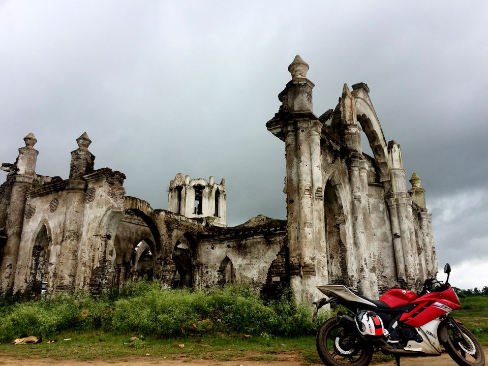 Photo of The submerging church- Shettihalli 10/10 by Thejus- Lost Maps