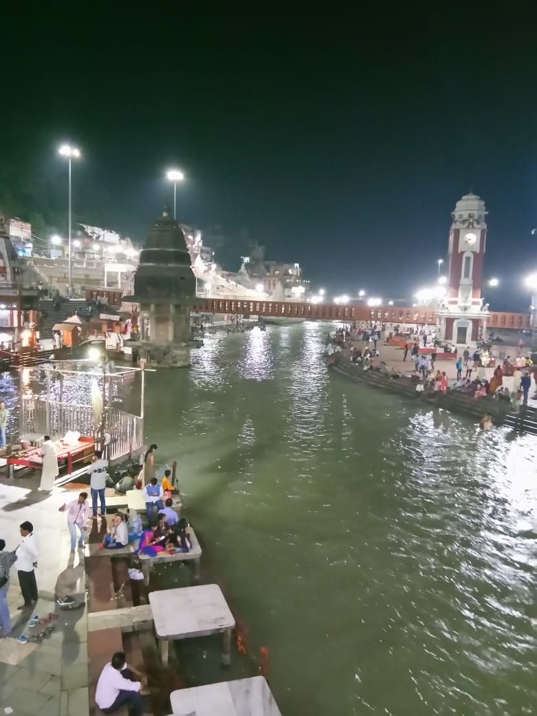 Photo of Har Ki Pauri, Haridwar, Uttarakhand, India by Nivedita Kundu