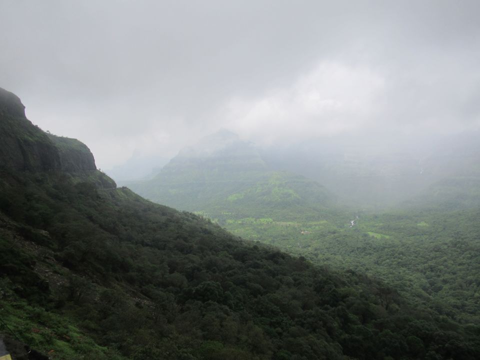 Photo of Malshej Ghat, Maharashtra by Nivedita Kundu