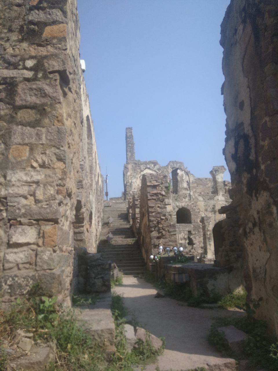 Photo of Golkonda Fort Koh-i-Noor, Hydrabad, Telengana by Nivedita Kundu