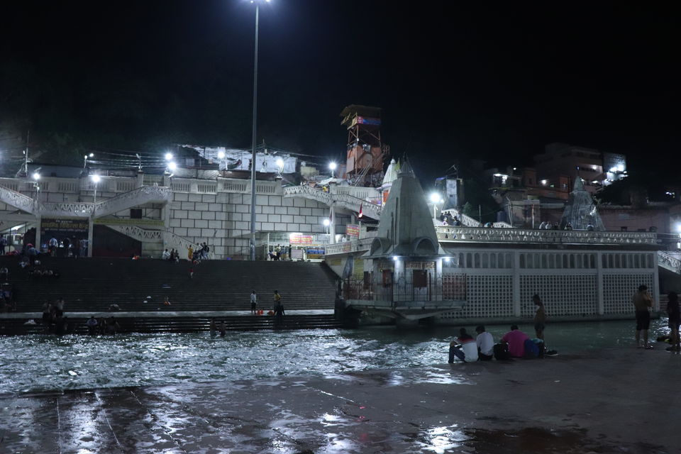 Photo of Har Ki Pauri, Haridwar, Uttarakhand, India by Nivedita Kundu