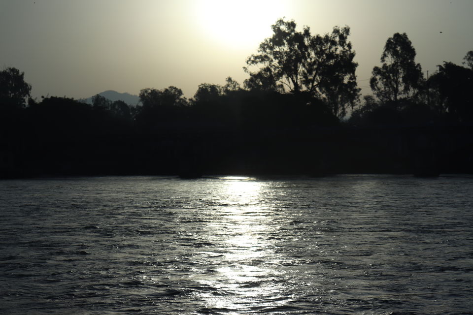 Photo of Har Ki Pauri, Haridwar, Uttarakhand, India by Nivedita Kundu