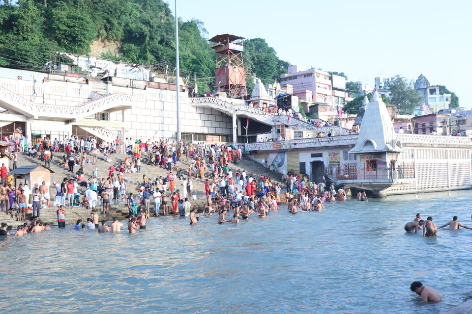 Photo of Har Ki Pauri, Haridwar, Uttarakhand, India by Nivedita Kundu