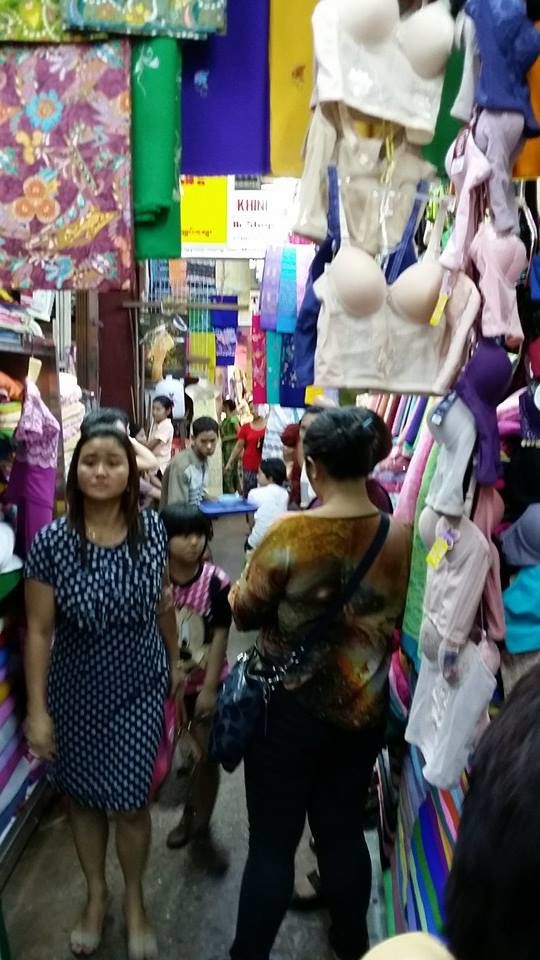 Photo of Myanmar, Yangon 24/29 by Yvonne Tang