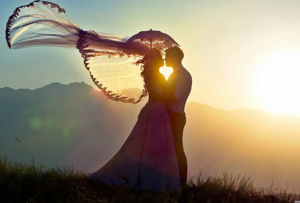 Photo of 5 ways to surprise your partner on Valentine’s Day.... 5/13 by Travellian.in