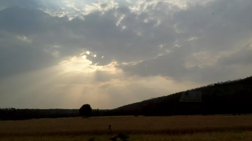 Photo of NH 12, Obaidullaganj onwards Madhya Pradesh by Aditi Kumar