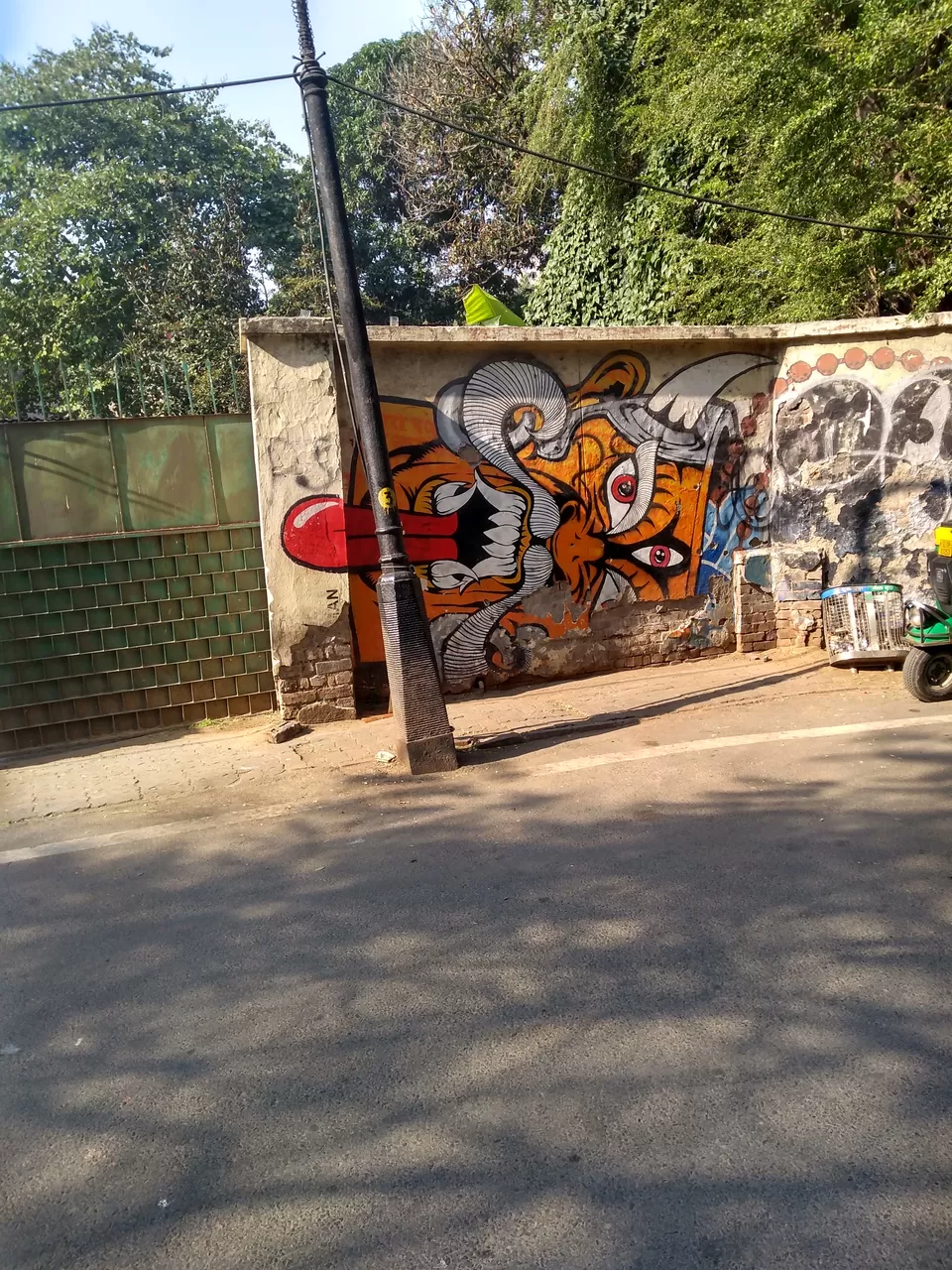 Photo of Agrasen ki baoli, Kasturba Gandhi Marg, near Diwanchand Imaging Centre, Hamdard Nagar, Vakil Lane, Mandi House, New Delhi, Delhi, India by Govind Satwani
