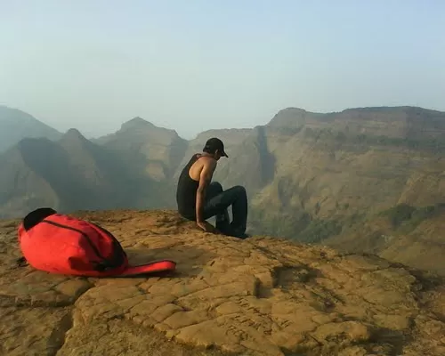 Photo of Sunset Point, Matheran, Maharashtra, India by Mukti Masih