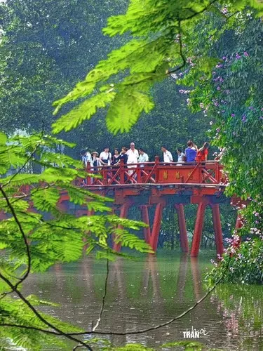 Photo of Hanoi, Vietnam by Rahil Arora
